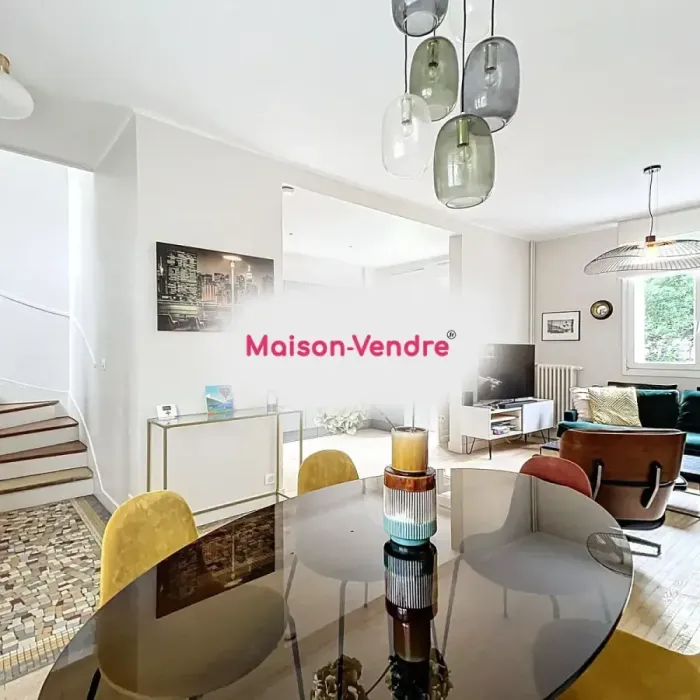 Maison 4 pièces 113 m2 Suresnes à vendre